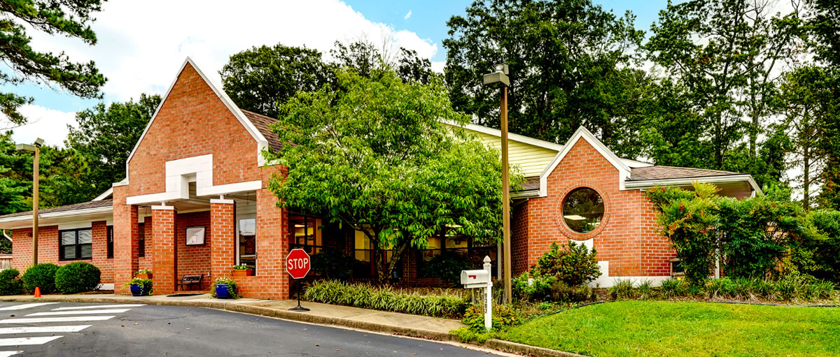 Exterior photo of West End Montessori red brick building